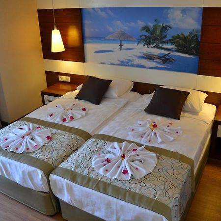 Holiday City Hotel (Adults Only) Сиде Стая снимка