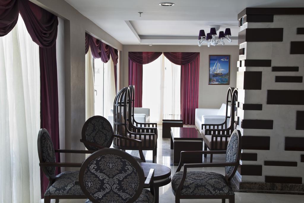 Holiday City Hotel (Adults Only) Сиде Екстериор снимка